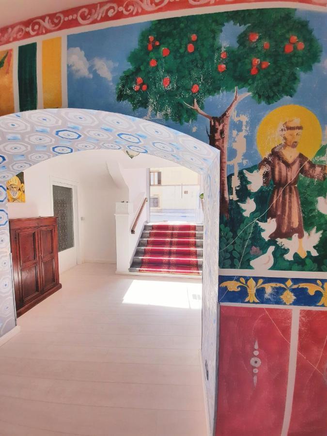גוביו Hotel San Francesco E Il Lupo מראה חיצוני תמונה