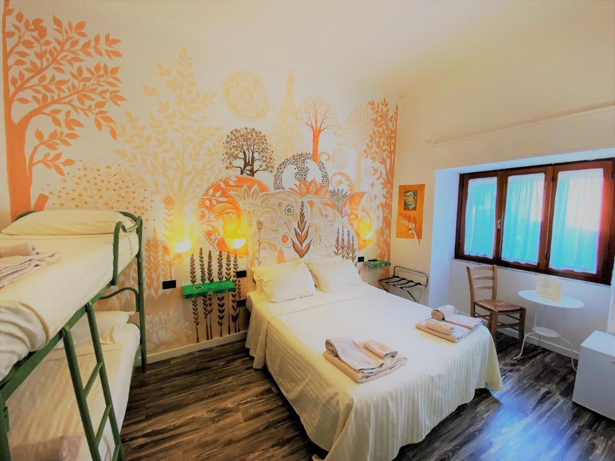 גוביו Hotel San Francesco E Il Lupo מראה חיצוני תמונה