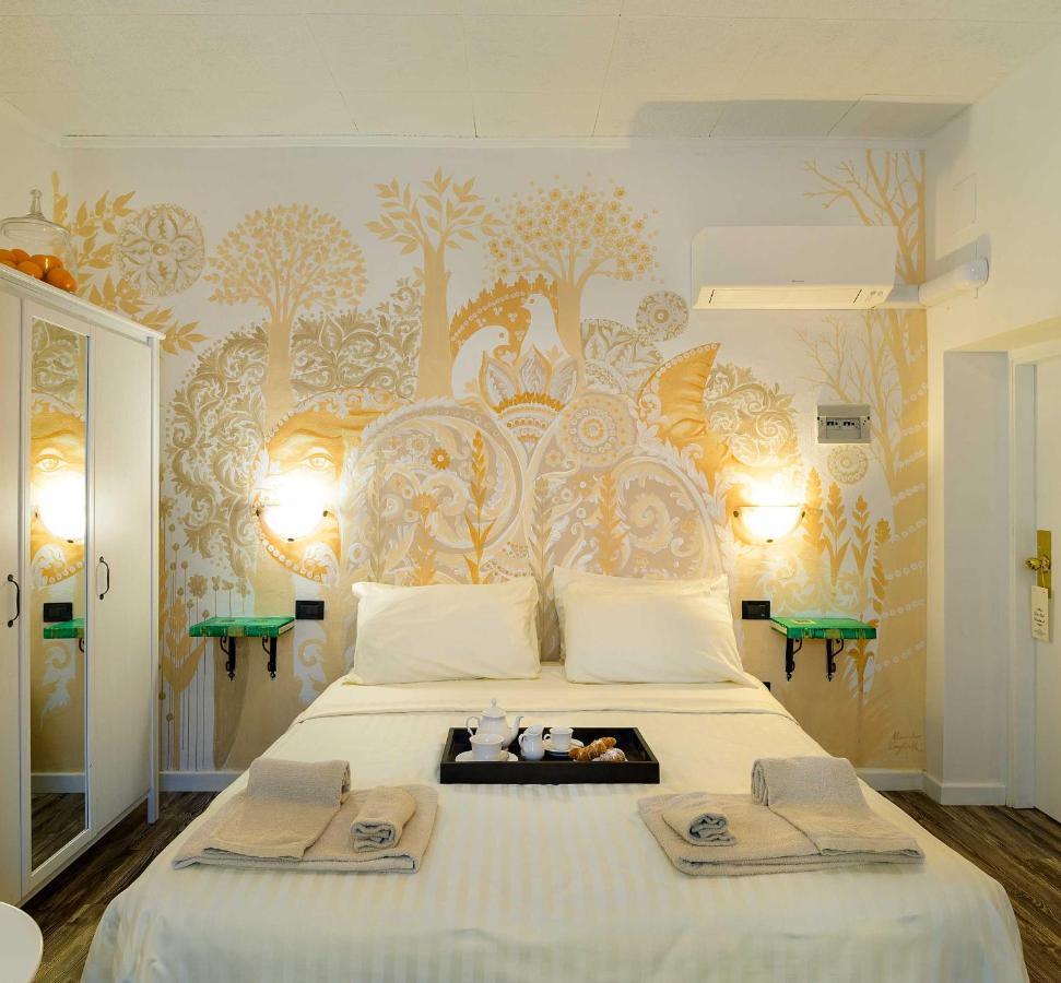 גוביו Hotel San Francesco E Il Lupo מראה חיצוני תמונה