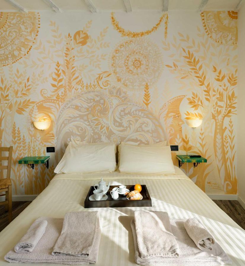 גוביו Hotel San Francesco E Il Lupo מראה חיצוני תמונה