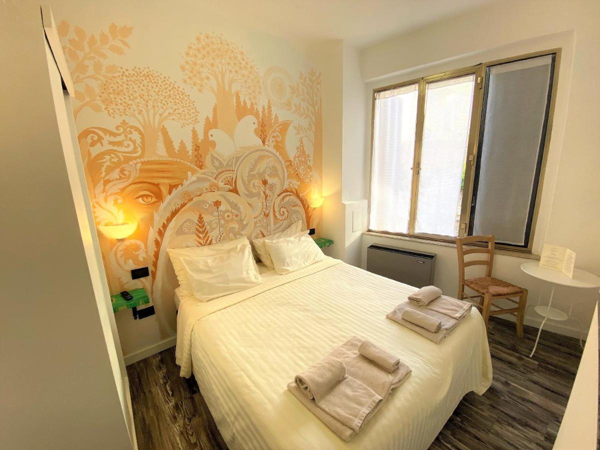 גוביו Hotel San Francesco E Il Lupo מראה חיצוני תמונה