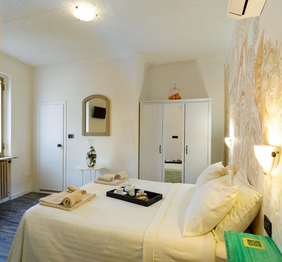 גוביו Hotel San Francesco E Il Lupo מראה חיצוני תמונה