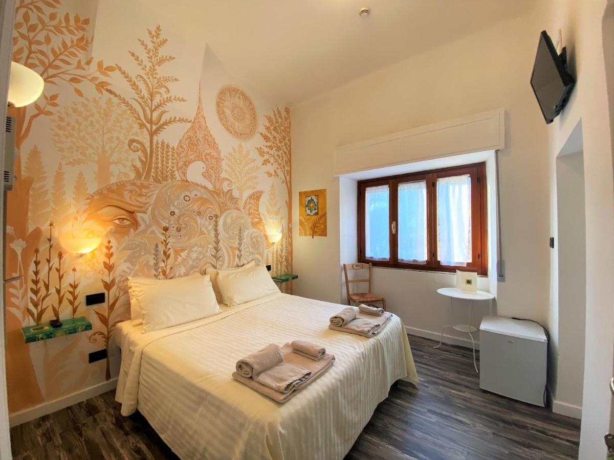 גוביו Hotel San Francesco E Il Lupo מראה חיצוני תמונה